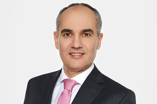 Josef Schima, Partner, head of industry center financial services