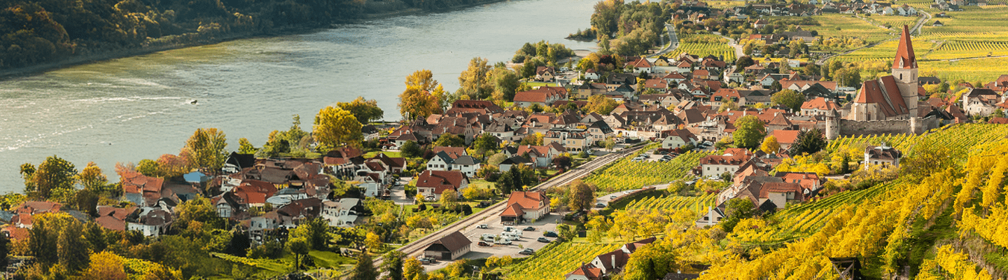 Österreichishce Gemeinde im Herbst