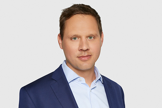 Wolfgang Mader, Partner